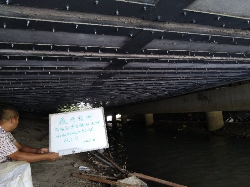 粘钢板.jpg